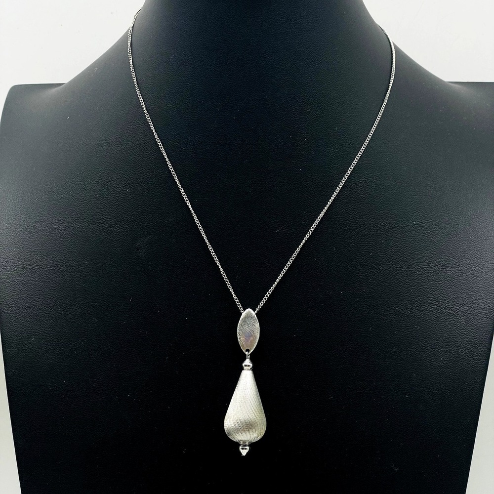 Sarah Coventry Pendant Necklace Silver Tone Faux Pearl Teardrop Signed Vintage - Picture 1 of 5